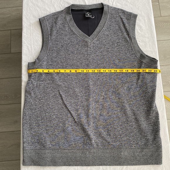 Nike Dri-Fit Golf Vest XL - Picture 4 of 5